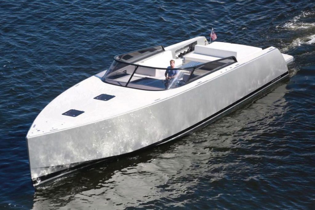 55’ Van Dutch 12 Passenger Motor Boat for Rent in Saint Barts